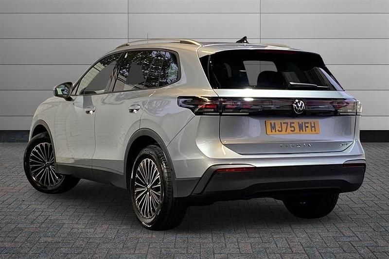 Used VW Tiguan Match 150 HP (110 kW) 2025 Oyster silver SUV