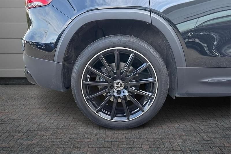 Used Mercedes GLB200 AMG Line Premium Plus 163 HP (119 kW) 2023 Cosmos black SUV