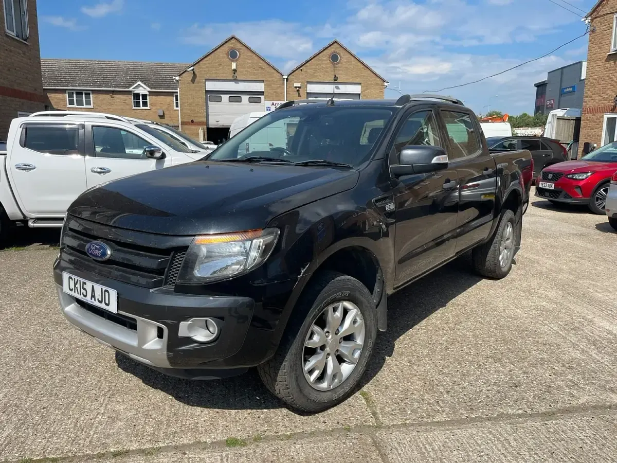 Used Ford Ranger Wildtrack 200 HP (147 kW) 2015 Black Pickup