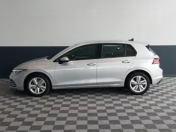 Used VW Golf VIII Life 115 HP (84 kW) 2021 Silver Hatchback