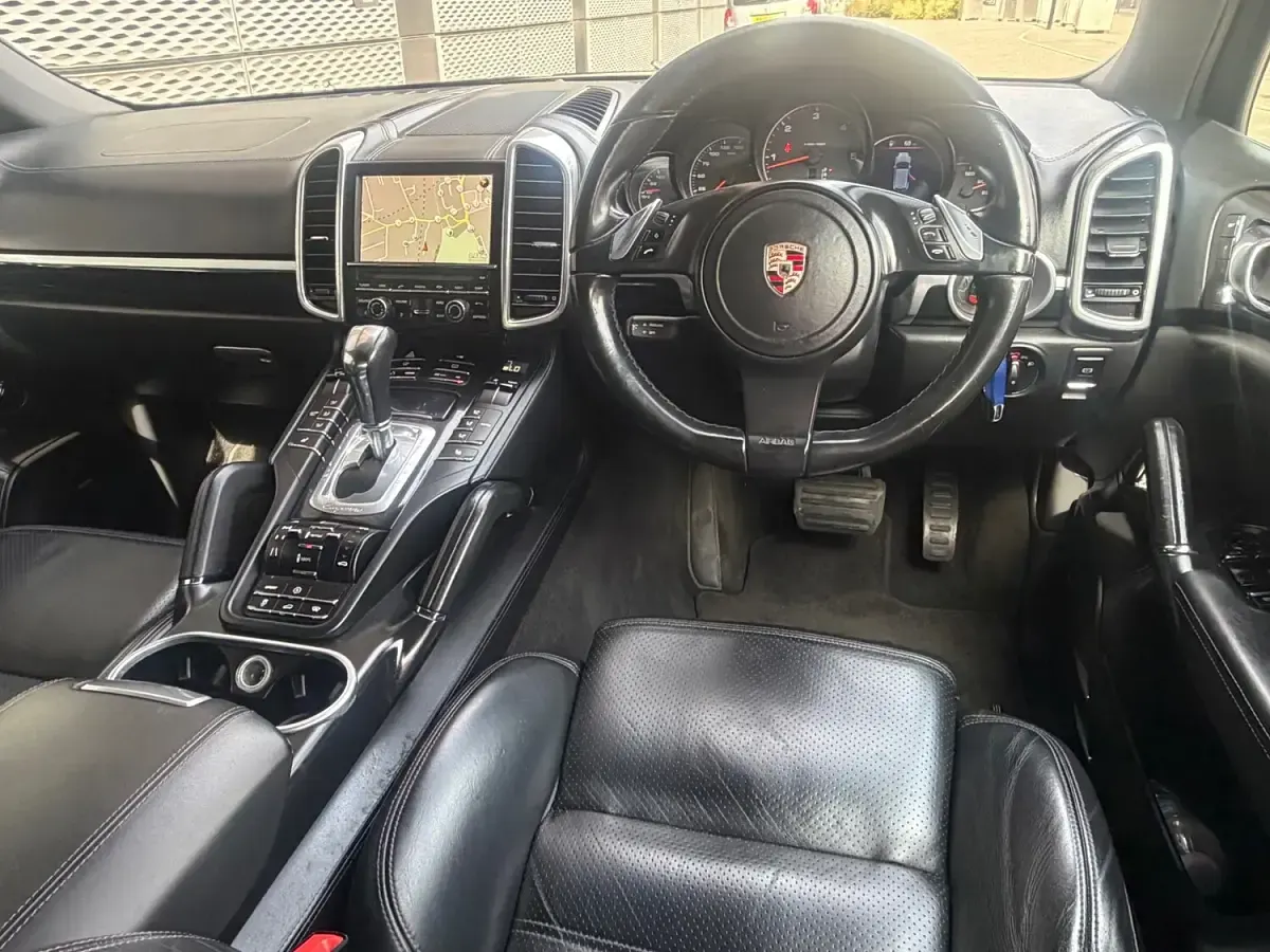 Used Porsche Cayenne Diesel 2010 Black SUV