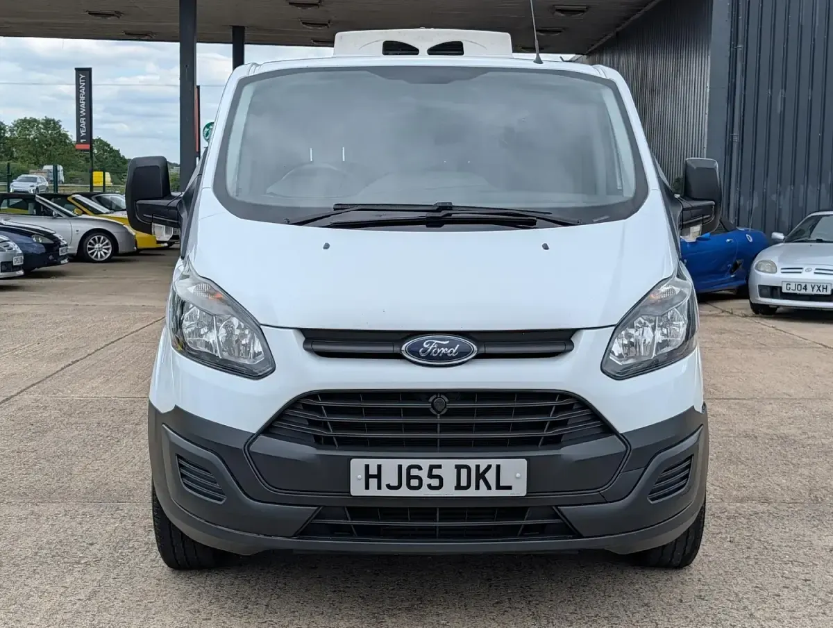 Used Ford Transit Custom 100 HP (73 kW) 2015 White Van