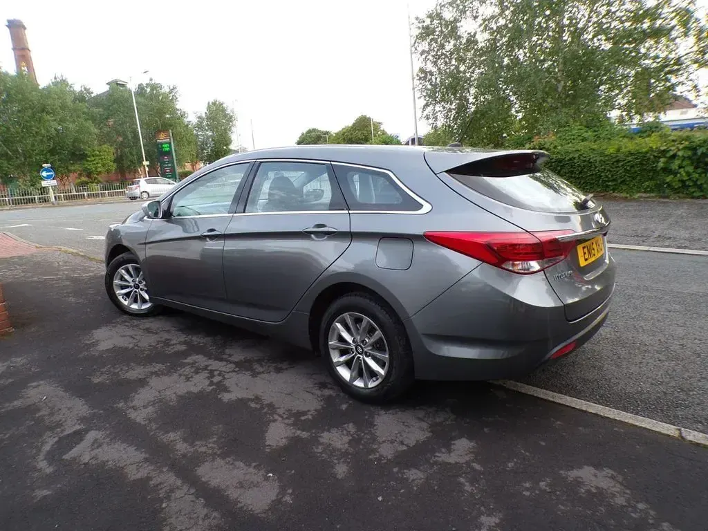 Used Hyundai i40 2015 Silver Estate