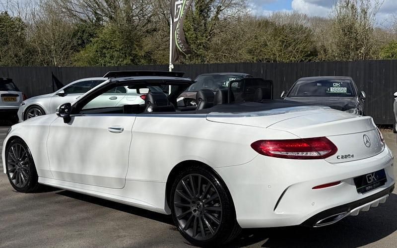 Used Mercedes C220 AMG Line Premium Plus 170 HP (125 kW) 2018 White Cabriolet