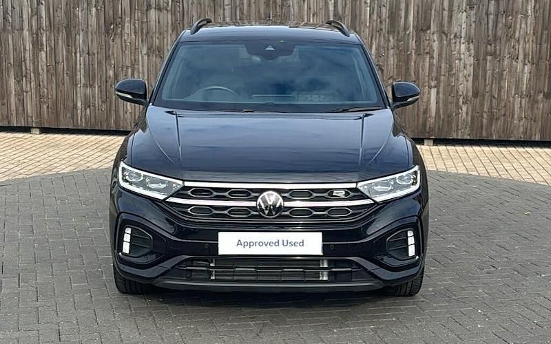 Used 2025 VW T-Roc Black Edition SUV | £29,199 (Expensive) - Image 1/4