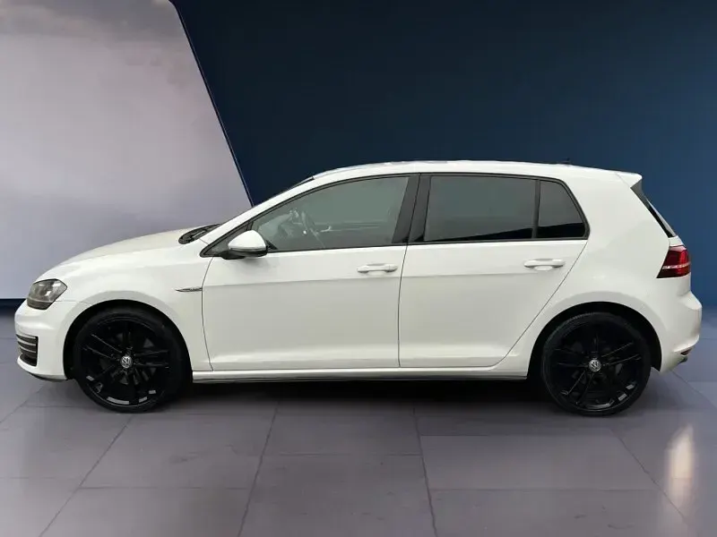 Used VW Golf VII GTD 2016 White Hatchback