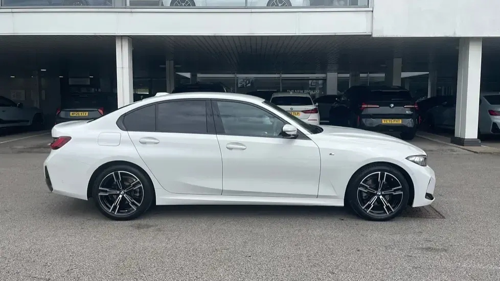 Used BMW 320 M Sport 181 HP (133 kW) 2026 White