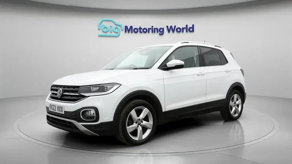 Used VW T-Cross SEL 110 HP (80 kW) 2022 White SUV