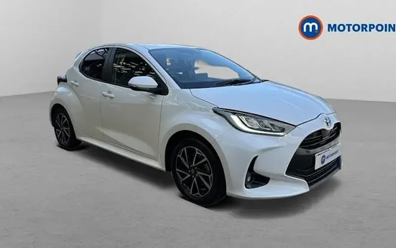 Used Toyota Yaris Design 116 HP (85 kW) 2023 Hatchback