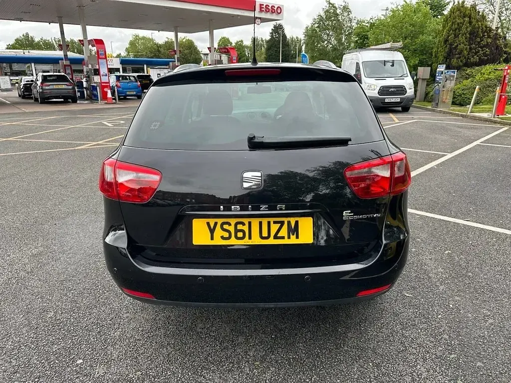 Begagnad Seat Ibiza ST Copa 75 HK (55 kW) 2012 Svart Kombi