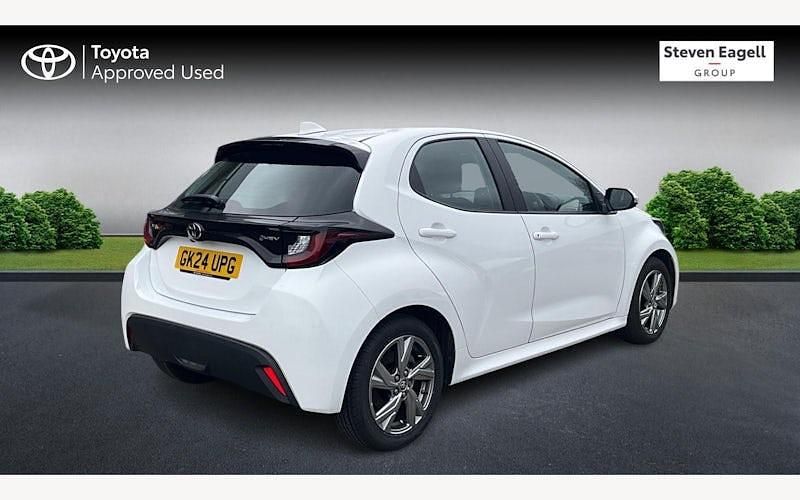 Used Toyota Yaris Hybrid 116 HP (85 kW) 2026 Hatchback