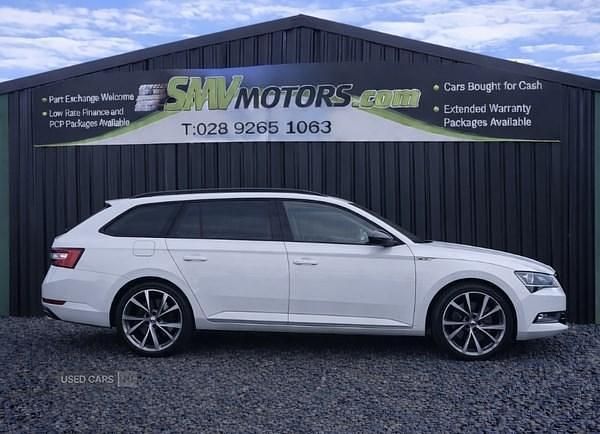 Used Skoda Superb SportLine 150 HP (110 kW) 2018 White Estate