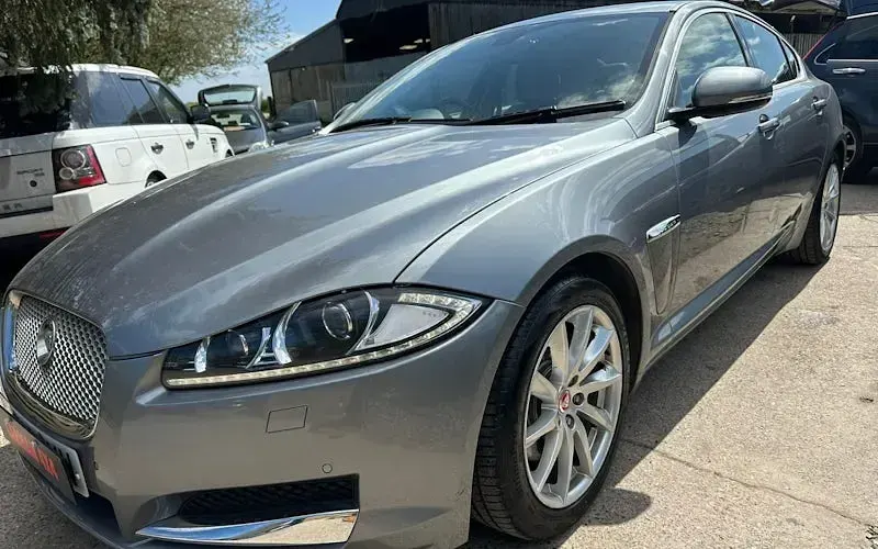 Używany Jaguar XF Premium Luxury 200 KM (147 kW) 2014 Sedan/Limuzyna