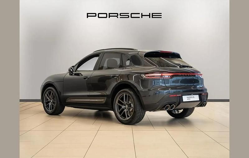 Used Porsche Macan 261 HP (191 kW) 2025 Grey SUV