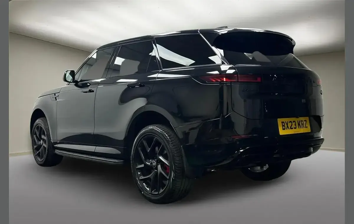 Used Land Rover Range Rover Sport SE Dynamic 300 HP (220 kW) 2023 Black SUV