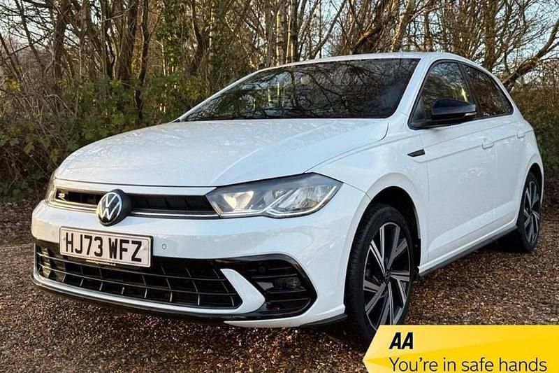 Used VW Polo R-line 95 HP (69 kW) 2023 White Hatchback