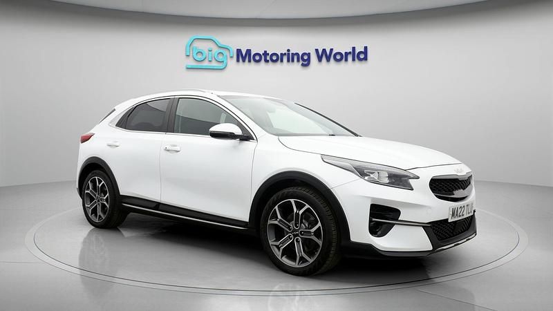 Used 2022 Kia XCeed 2 SUV | £15,100 (Fair price) - Image 1/4