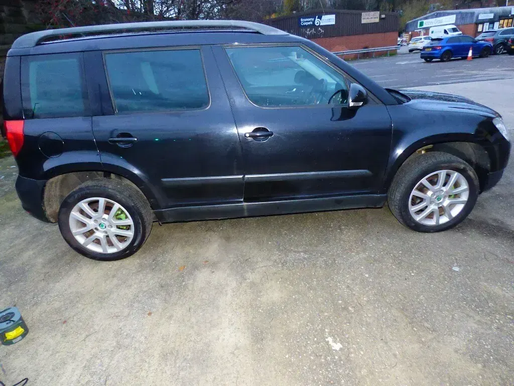 Used Skoda Yeti Elegance 2012 Black SUV