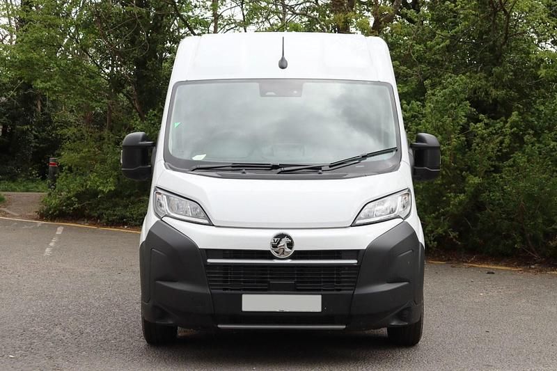 New Vauxhall Movano 2026 White