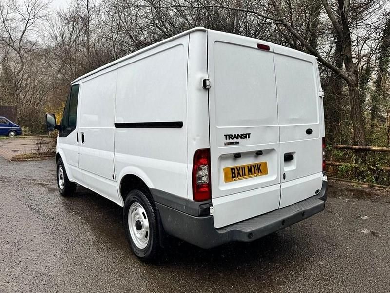 Used Ford Transit 115 HP (84 kW) 2011 White Van