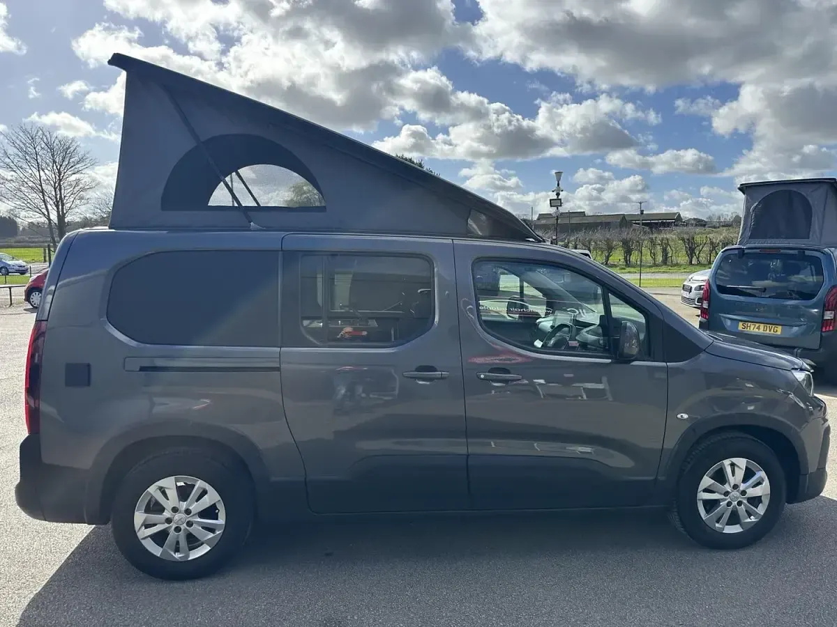 Used Peugeot Rifter Allure 131 HP (96 kW) 2020 Grey MPV