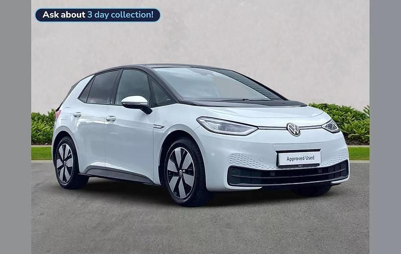 White Used 2020 VW ID.3 Pro Performance Hatchback | £14,789 (Fair price) - Image 1/4
