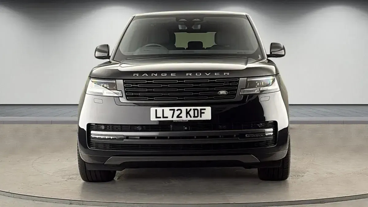 Used Land Rover Range Rover HSE 350 HP (257 kW) 2022 Santorini black SUV