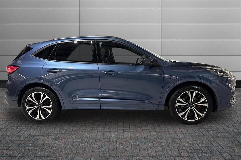 Used Ford Kuga ST-Line X 190 HP (139 kW) 2023 Blue SUV