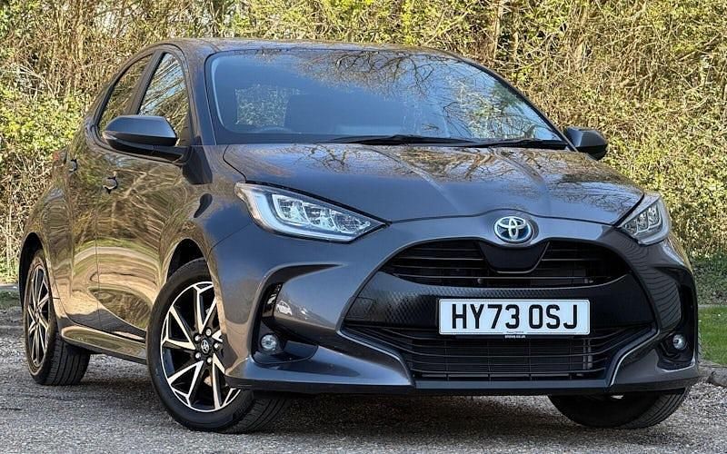 Used Toyota Yaris Hybrid Design 116 HP (85 kW) 2026 Hatchback