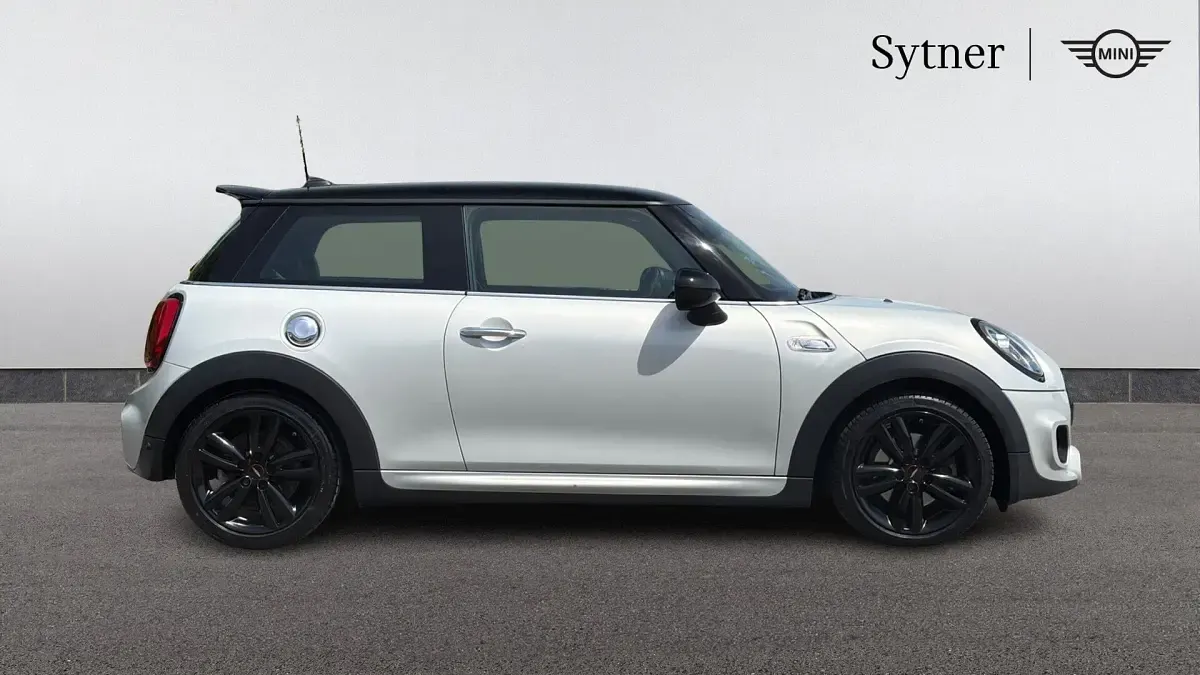 Used Mini Cooper S Hatch 189 HP (139 kW) 2019 Silver Hatchback