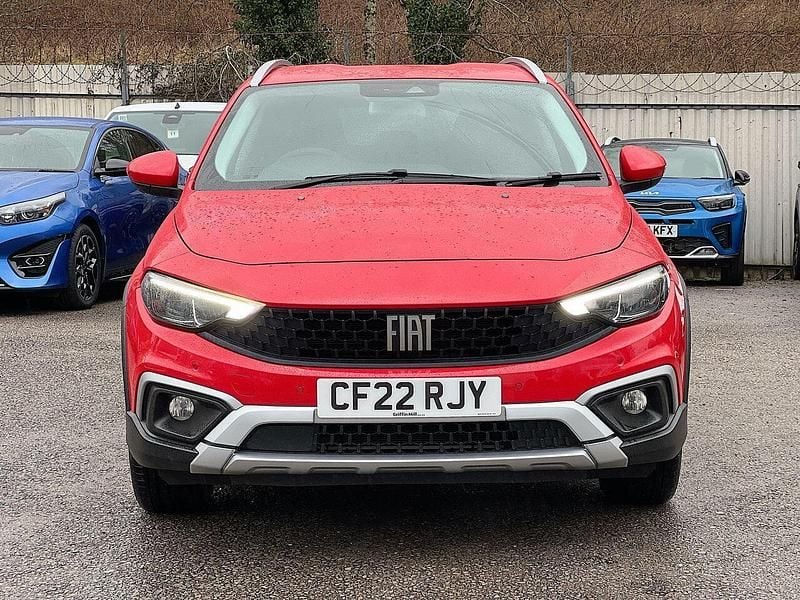 Used Fiat Tipo Red 100 HP (73 kW) 2022 Red Hatchback