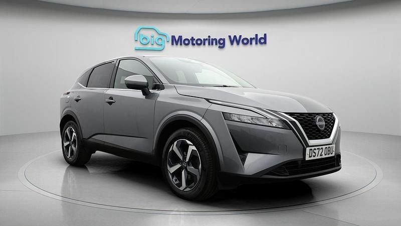 Used 2022 Nissan Qashqai N-Connecta SUV | £14,300 (Fair price) - Image 1/4
