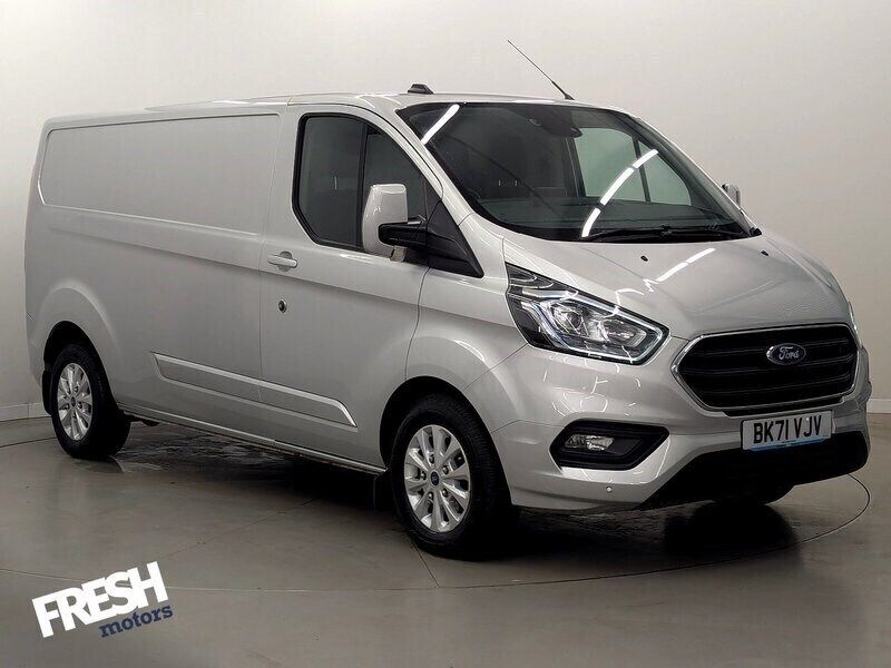 Moondust silver (metallic paint) Used 2021 Ford Transit Custom Limited | £15,290 (Good price) - Image 1/3