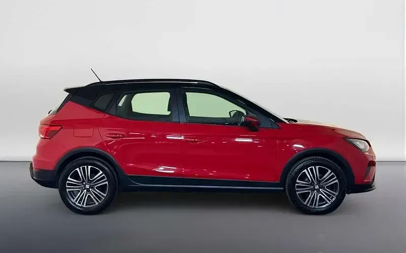 Used Seat Arona SE 95 HP (69 kW) 2022 Red SUV