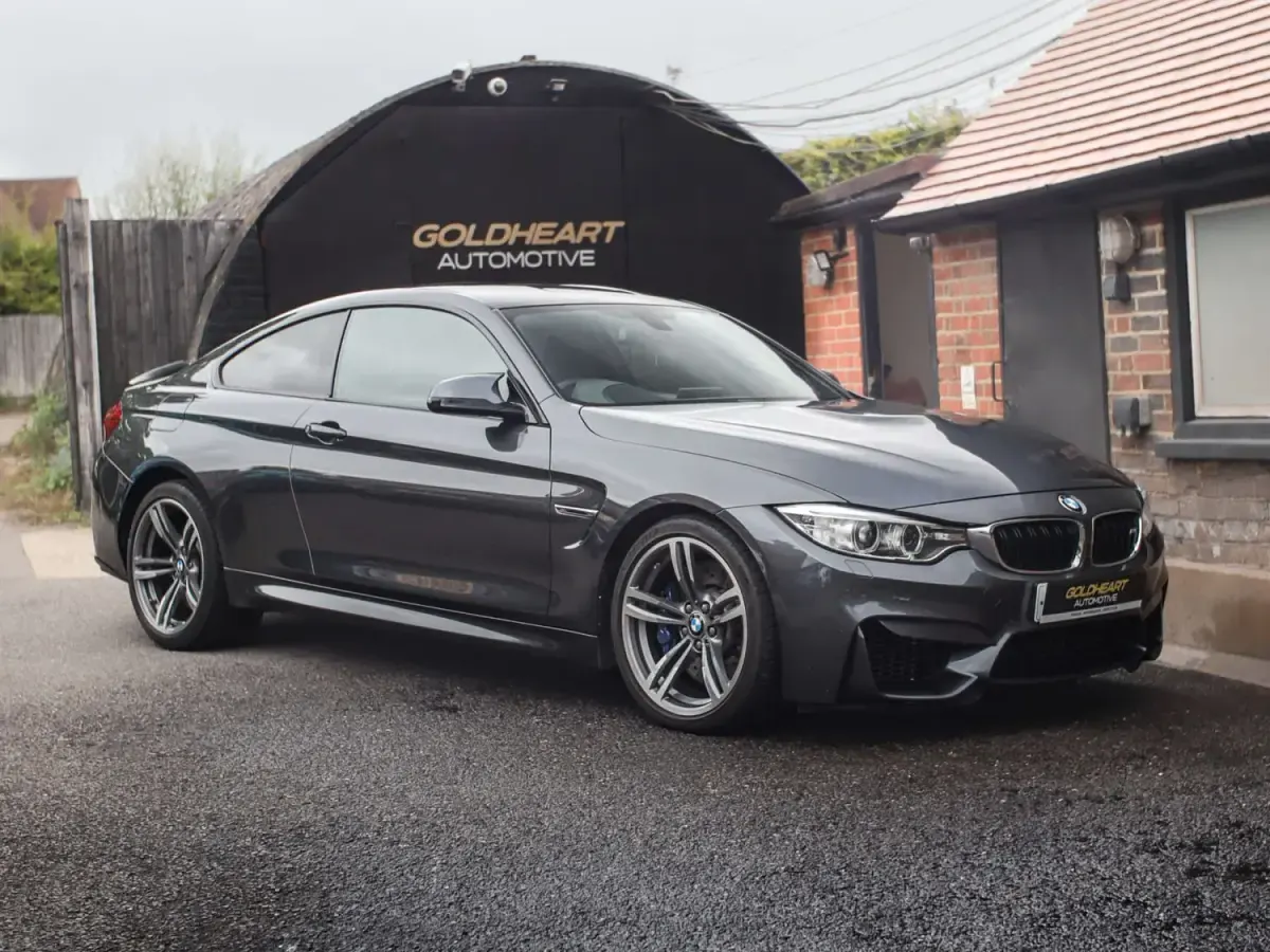 Usado BMW M4 2015 Gris Coupe