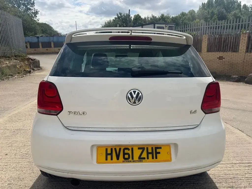 Used VW Polo Match 2011 White Hatchback