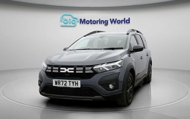 Used Dacia Jogger Extreme 110 HP (80 kW) 2023 Grey MPV