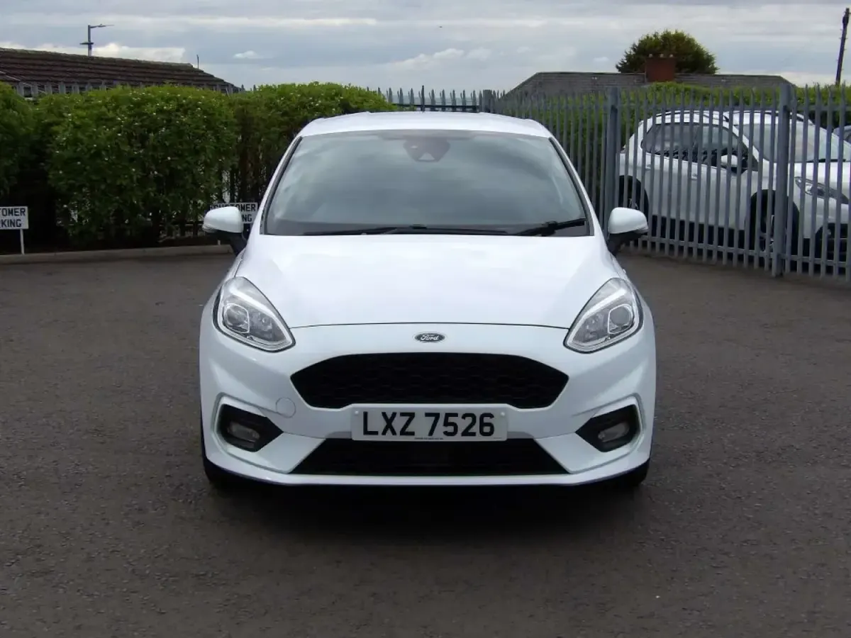 Usado Ford Fiesta ST-Line X 2018 Blanco Utilitario