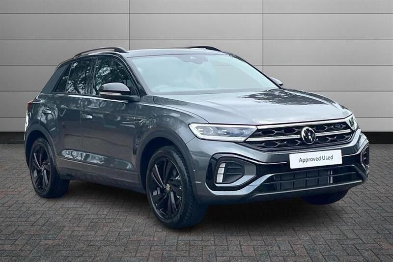 Indium grey with black roof New 2025 VW T-Roc Black Edition SUV | £36,050 (A bit pricey) - Image 1/4
