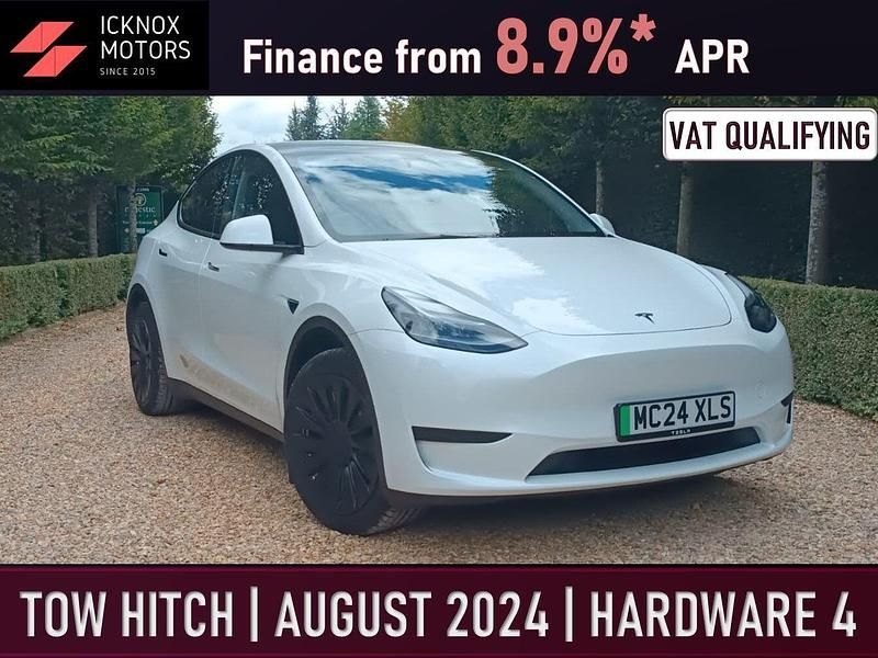 White Used 2024 Tesla Model Y RWD SUV | £28,775 (Fair price) - Image 1/4