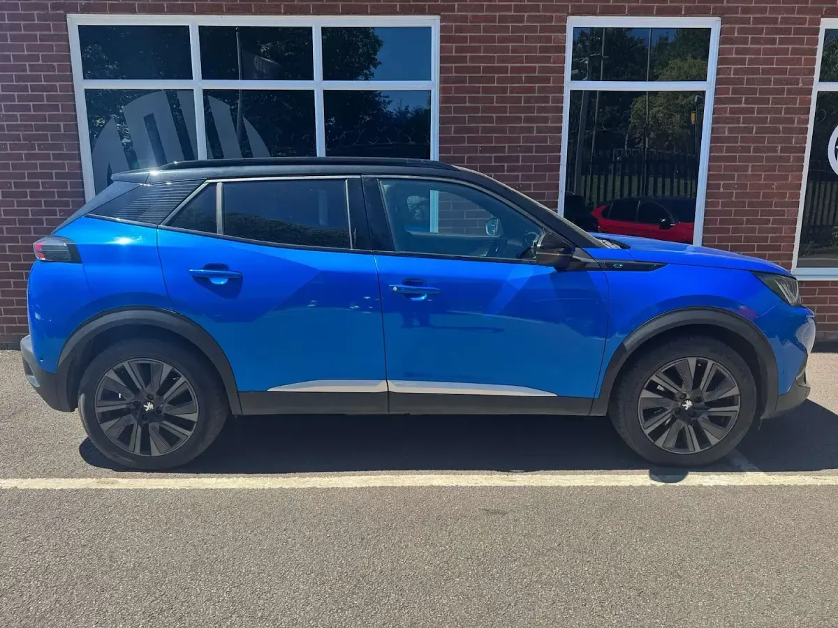 Used Peugeot e-2008 Premium 2021 Blue SUV