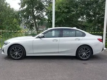 Used BMW 320 Sport Line 190 HP (139 kW) 2020 White Sedan