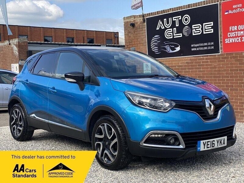 Blue/black Used 2016 Renault Captur Dynamique SUV | £4,290 (Good price) - Image 1/3