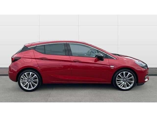 Used Vauxhall Astra Edition 145 HP (106 kW) 2021 Red Hatchback