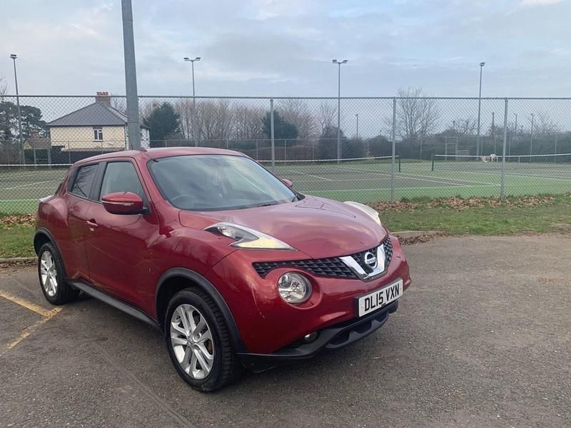 Red Used 2015 Nissan Juke Acenta SUV | £4,295 (Super price) - Image 1/4