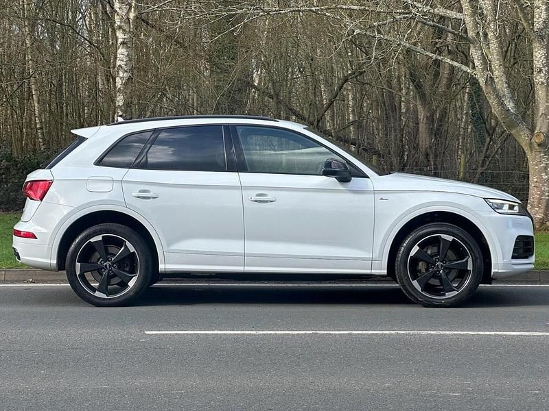 Used Audi Q5 Black Edition 245 HP (180 kW) 2019 White SUV