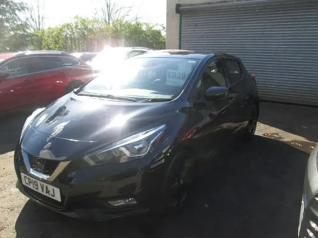 Używany Nissan Micra S 117 KM (86 kW) 2019 Czarny Hatchback