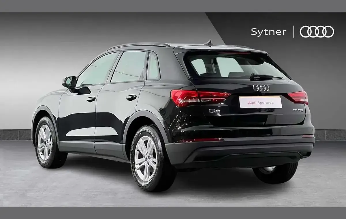 Used Audi Q3 Design 150 HP (110 kW) 2022 Black SUV