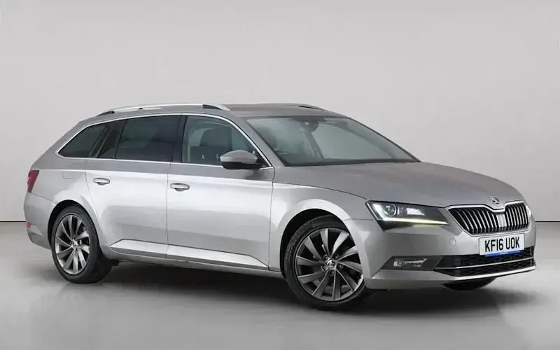 Used Skoda Superb SE L Executive 150 HP (110 kW) 2018 Estate