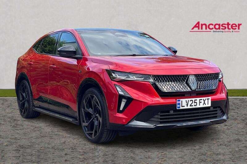 Other Used 2025 Renault Rafale SUV | £38,795 (Good price) - Image 1/4